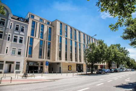 Hotel nad supermarketem - prizeotel & Lidl | St. Pauli Hamburg (REGUPOL vibration)